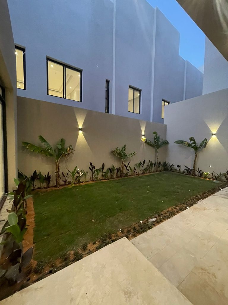 فيلا الملقا 4