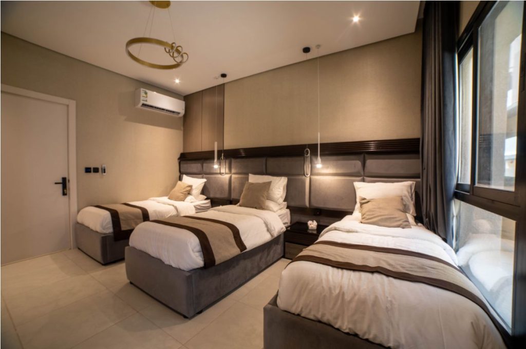 WhatsApp Image 2025-11-06 at 4.56.25 PM (2)